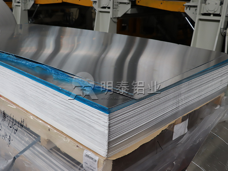 卡車儲(chǔ)氣筒材料的選擇：5083鋁板，輕量化|耐腐蝕|易加工